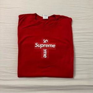 SUPREME BOX LOGO TEE.